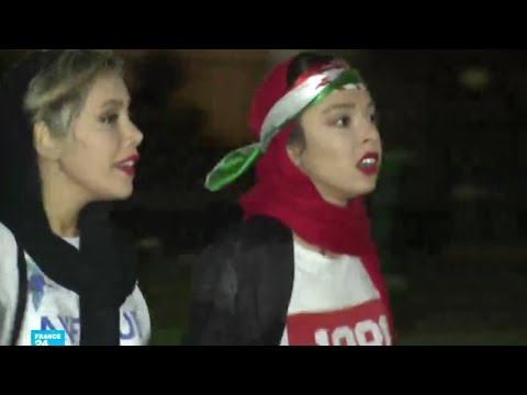 الإيرانيات يدخلن الملاعب في بلادهم لمتابعة المونديال لأول مرة منذ 1979