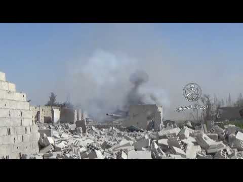 مشاهد تقدم الجيش السوري إلى الجزء المتبقي لبلدة الريحان شمال شرق دوما