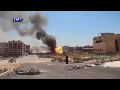 اللحظات الاولى لإنفجار الملعب البلدي في مدينة إدلب