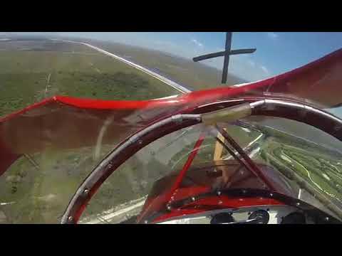 تصرف ذكي من طيار توقف محرك طائرته في الهواء