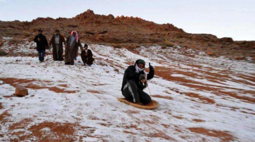 ذروته غداً.. منخفض شديد البرودة يجتاح السعودية والأرصاد تحذر المواطنين