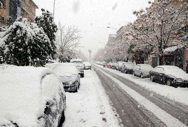 عاصفة ثلجية وحرارة منخفضة وأمطار.. إليكم نشرة بتوقعات حالة الطقس