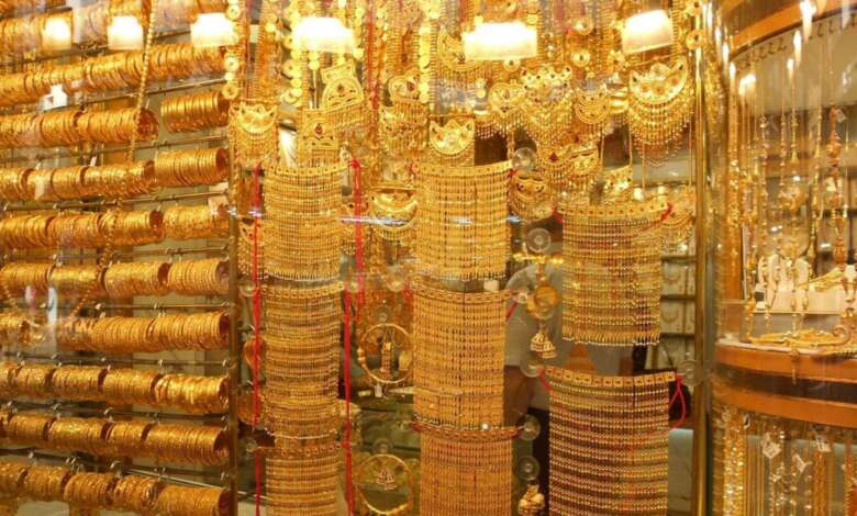 غرام الذهب ينخفض 5 آلاف ليرة سورية في الأسواق المحلية .. إليكم نشرة أسعار اليوم