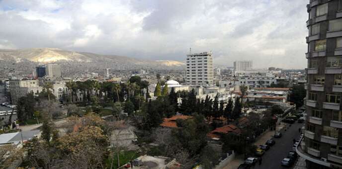 الحرارة تميل للارتفاع وتحذير من تشكل الضباب في المرتفعات.. حالة الطقس اليوم