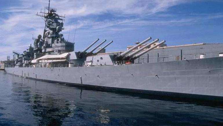 للقيام بهذه المهمة سفن حربية روسية تصل إلى ميناء طرطوس.. إليكم التفاصيل