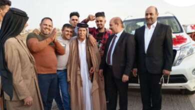 عراقي بعمر 103 سنوات يحتفل بزفافة للمرة الثالثة